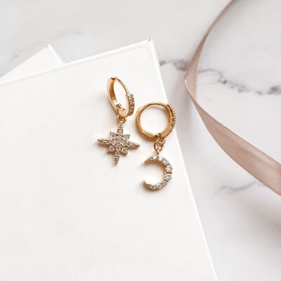 Asimetriški auskarai