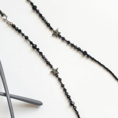 Akinių grandinėlė