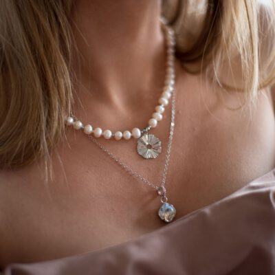 Vėrinys su grandinėle